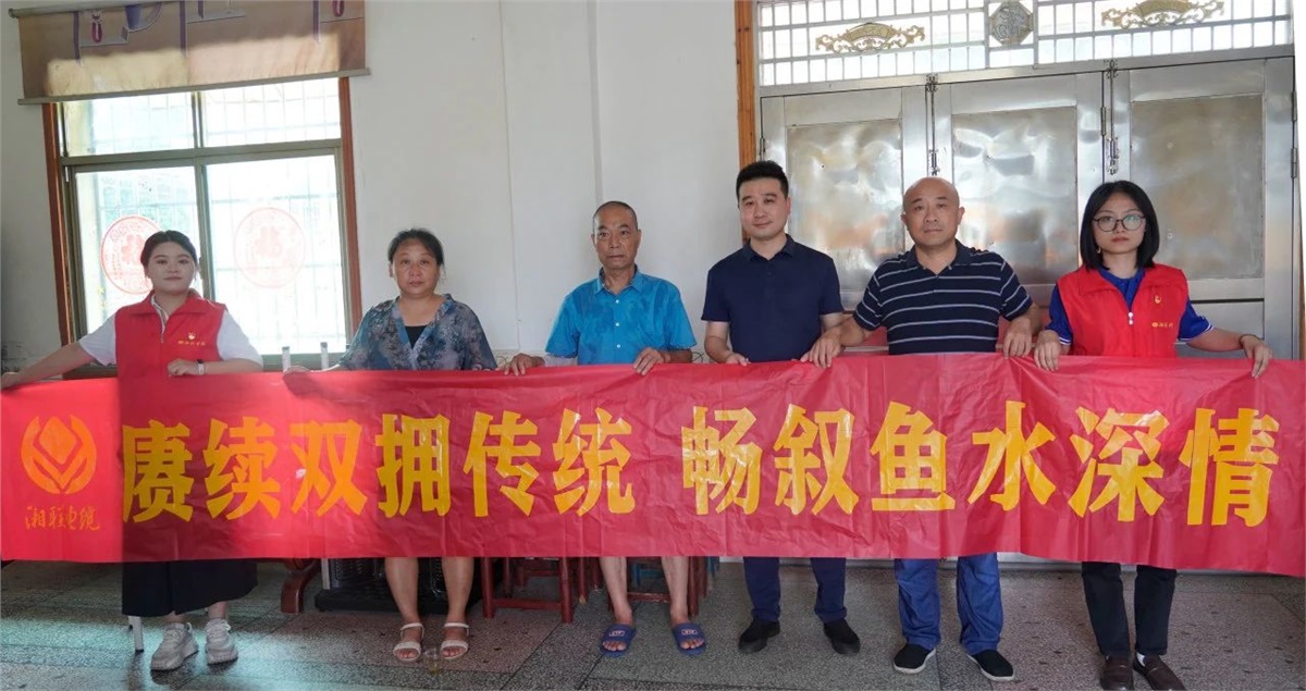 建軍節(jié) | 湘聯(lián)電纜開展走訪慰問退役軍人活動！